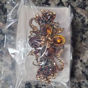Christina Collection hair clip w/ BLING brown/ topez/tan new 3" length.